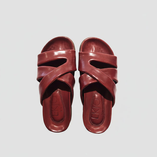 STRAPPED SANDALS