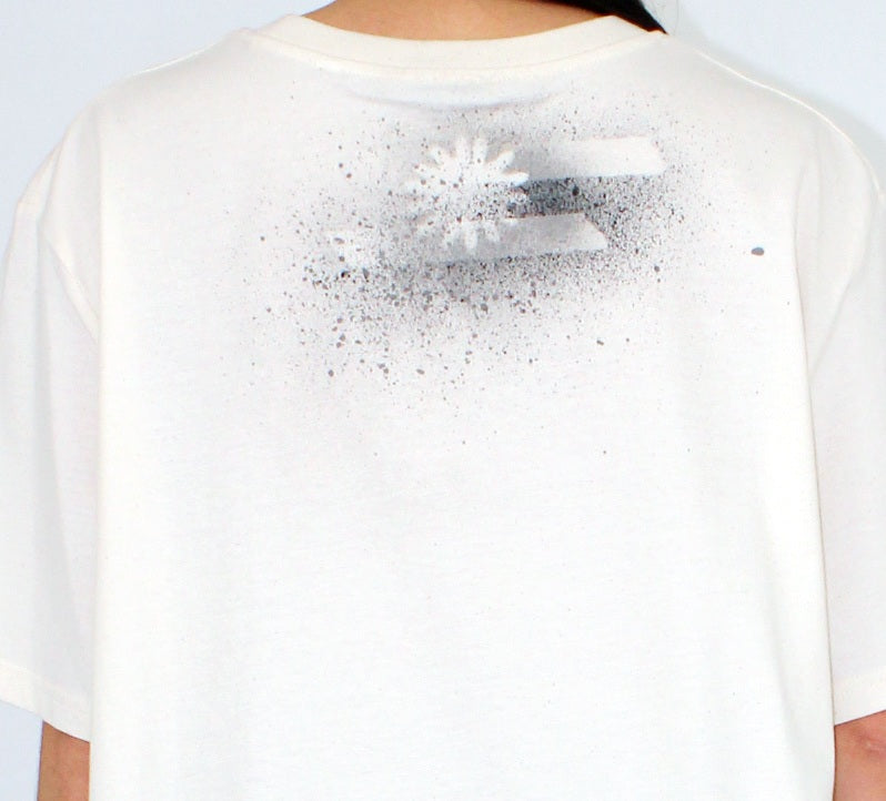 UPCYCLED TSHIRT / LACE AND PAINTED OVERPRINT