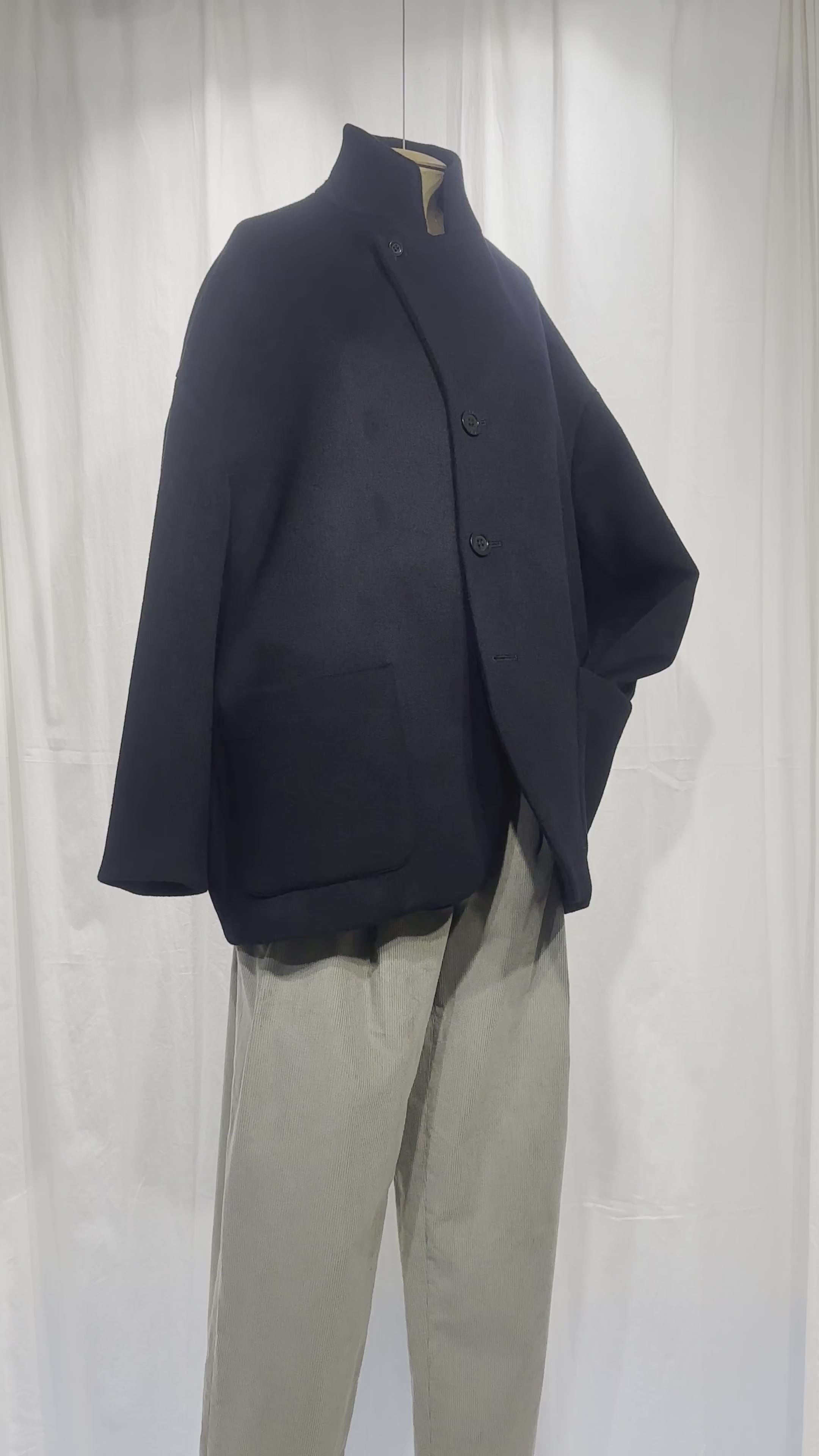 Round shoulder Jacket Coat